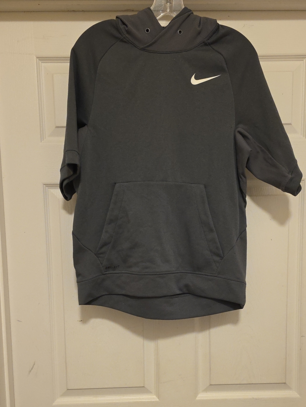 Nike Men’s Dark Gray Short-Sleeve Crewneck Hoodie